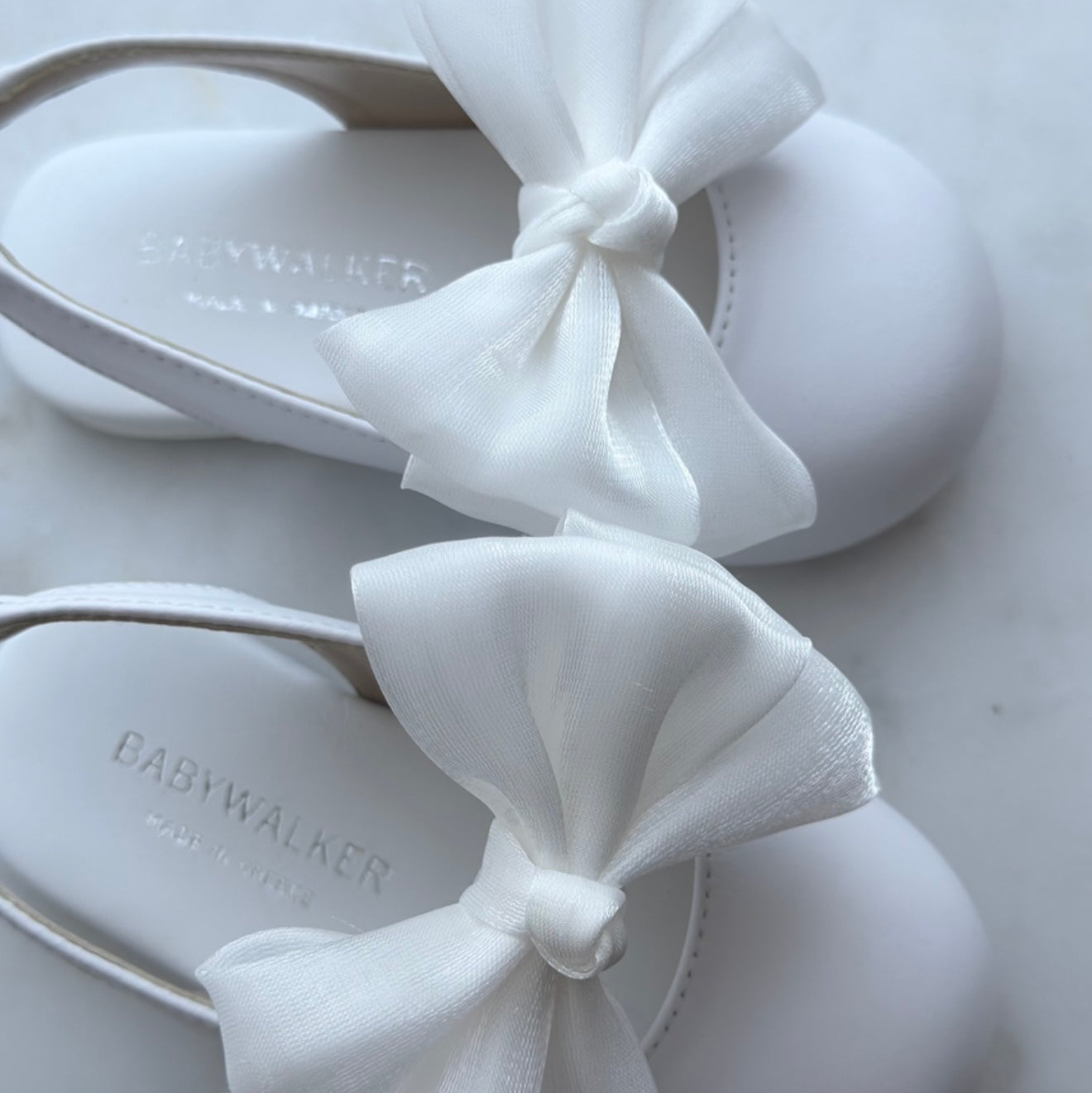 Girls White Shoes with  Bow Babywalker